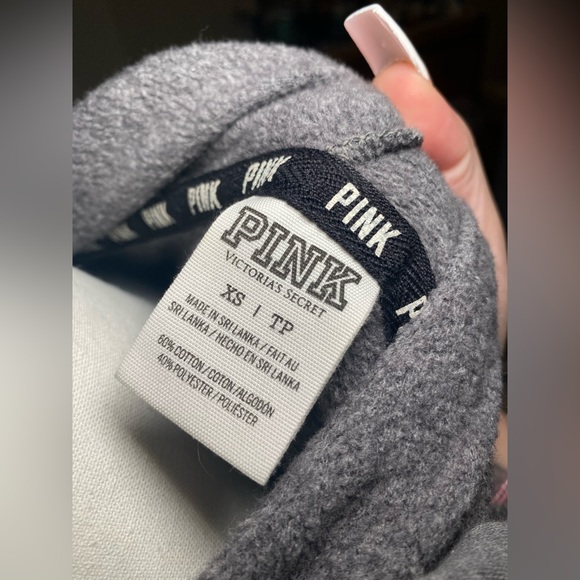 RARE VS PINK 2015 Cheetah/Leopard Print Sequins bling Sweater - Picture 5 of 5